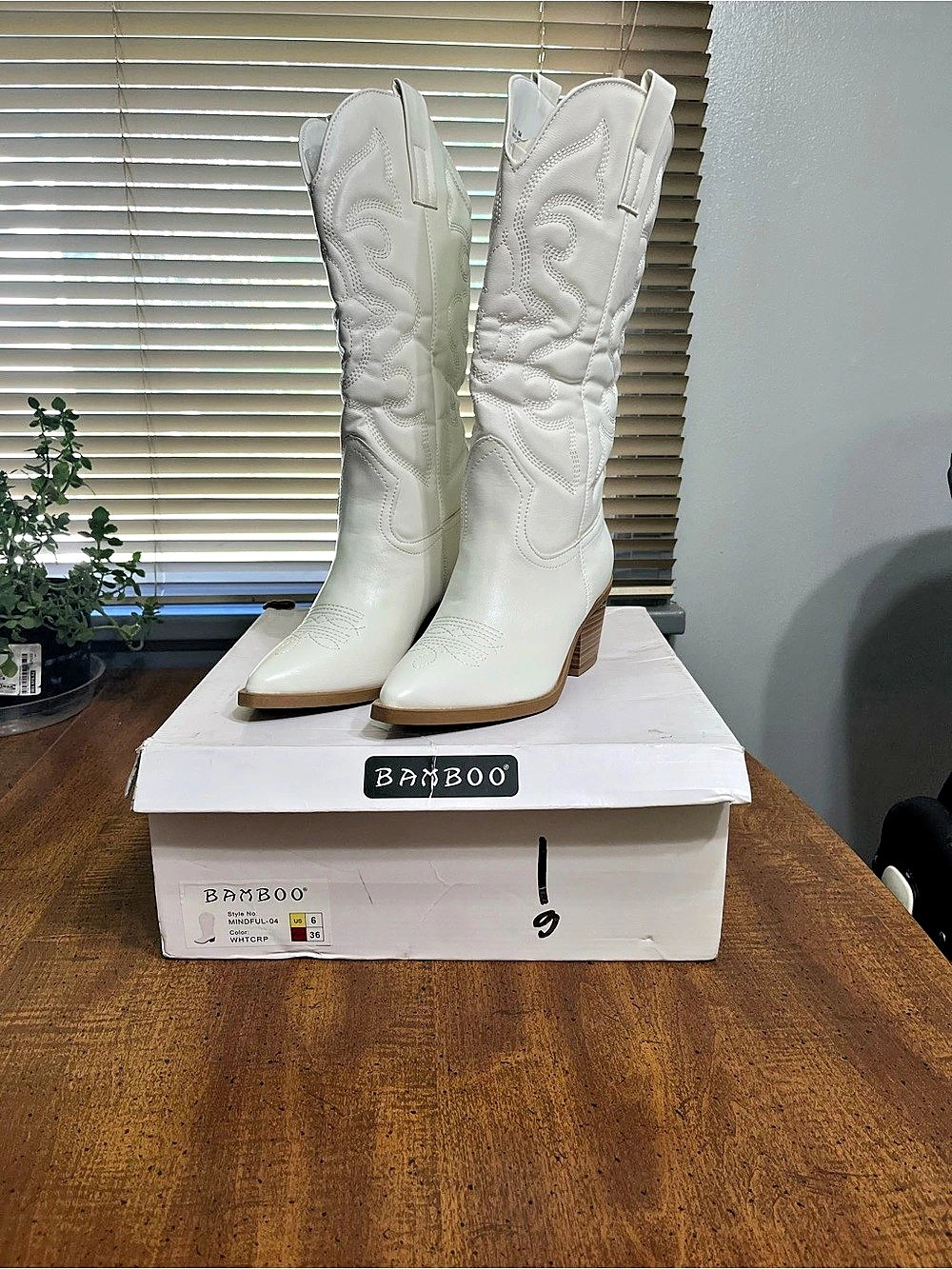 Bamboo Mindful-04 White Western Heeled Boots